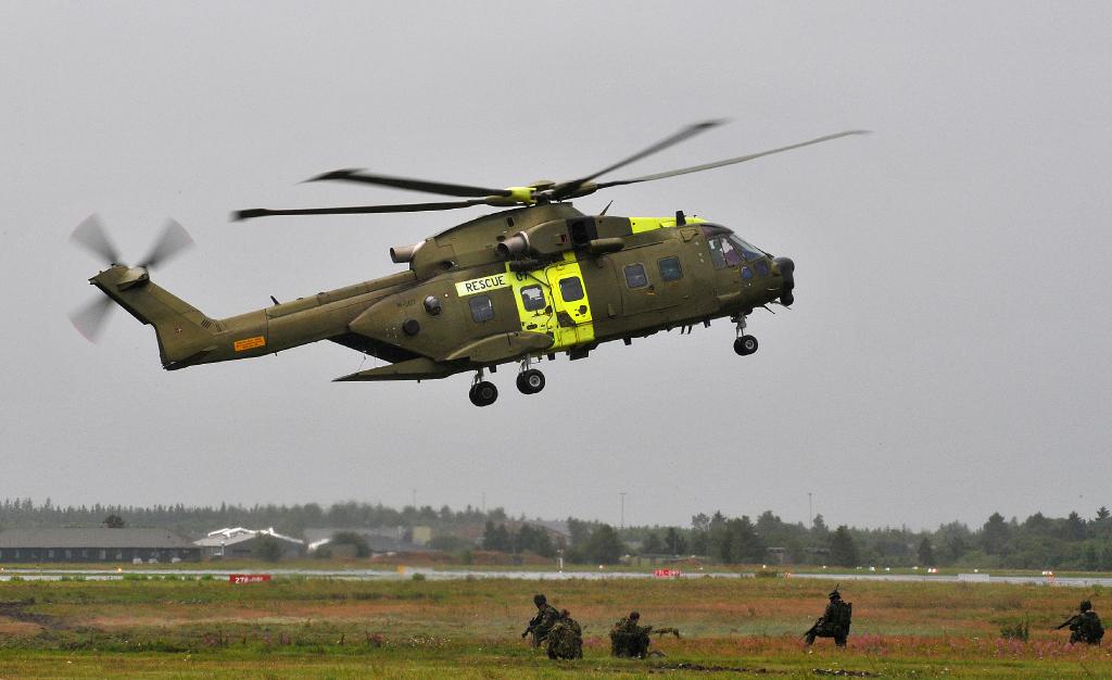 Actiondag_Jan_Lykke_2.jpg - EH101 Merlin helikopter